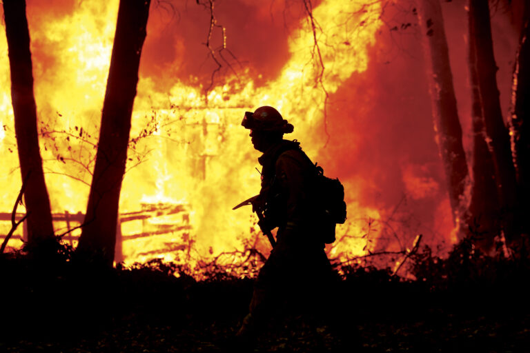 Como os humanos iniciaram o Piroceno, uma nova Era do Fogo