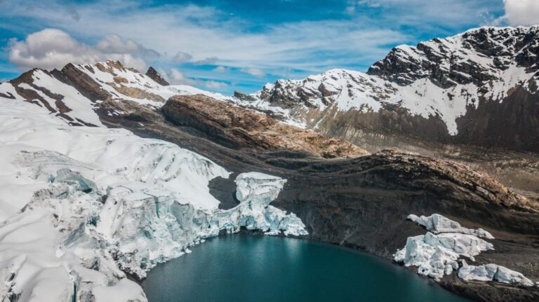 Derretimento glacial cria bomba relógio nos Andes