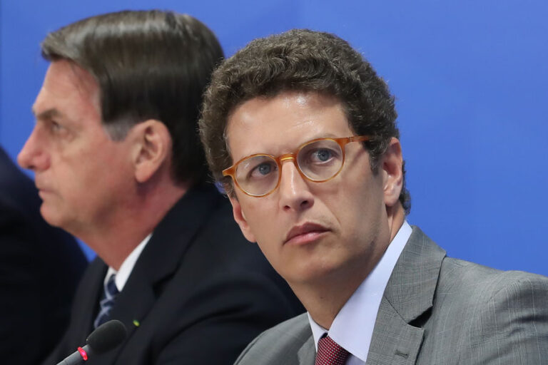 Nota de desagravo à tentativa de intimidação do Ministro Salles ao Secretário-Executivo do Observatório do Clima