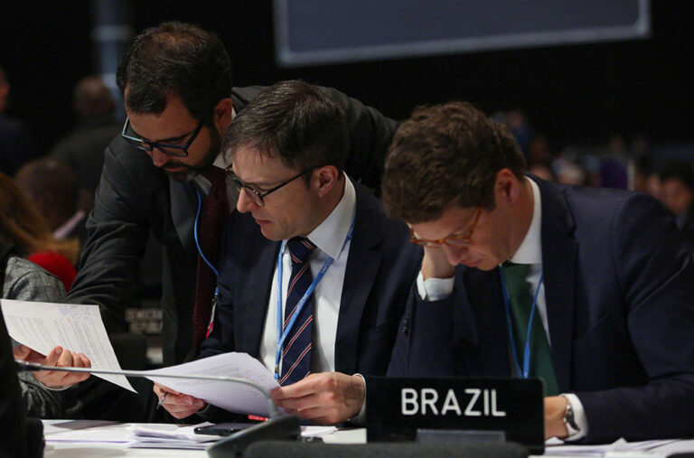 ONGs e parlamentares cobram ONU por espionagem na COP25