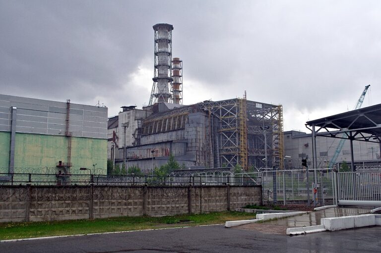 Reações nucleares são detectadas nas ruínas de Chernobyl