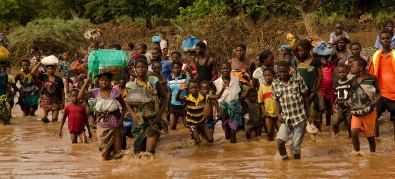 Novo relatório cataloga impactos climáticos nas comunidades africanas