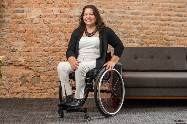 Talento Incluir aponta as barreiras para a inclusão da mulher com deficiência no mercado de trabalho