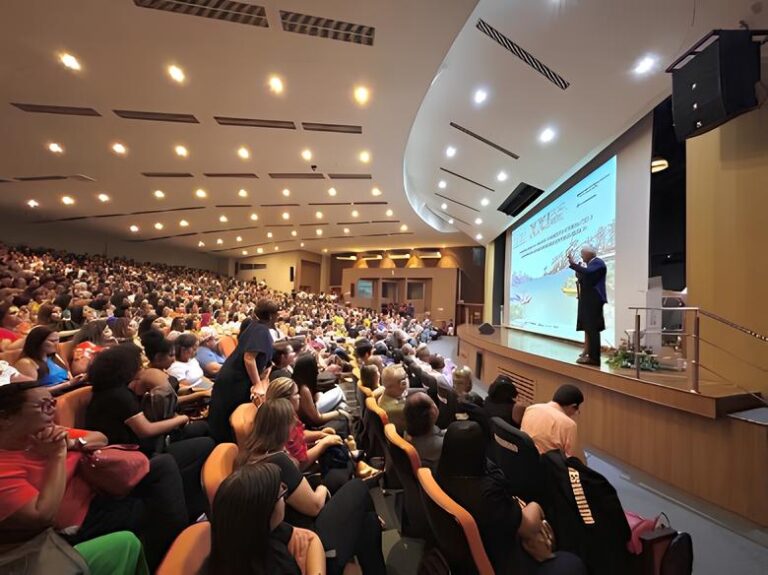 Seminário em Belém aborda educação ambiental na preparação para a COP30