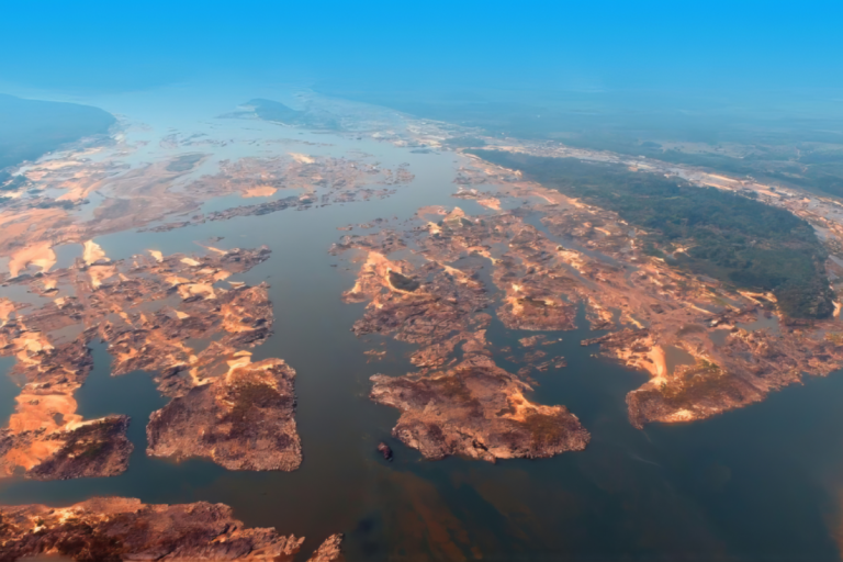 Hidrovia Araguaia-Tocantins e o progresso que quer calar o rio 