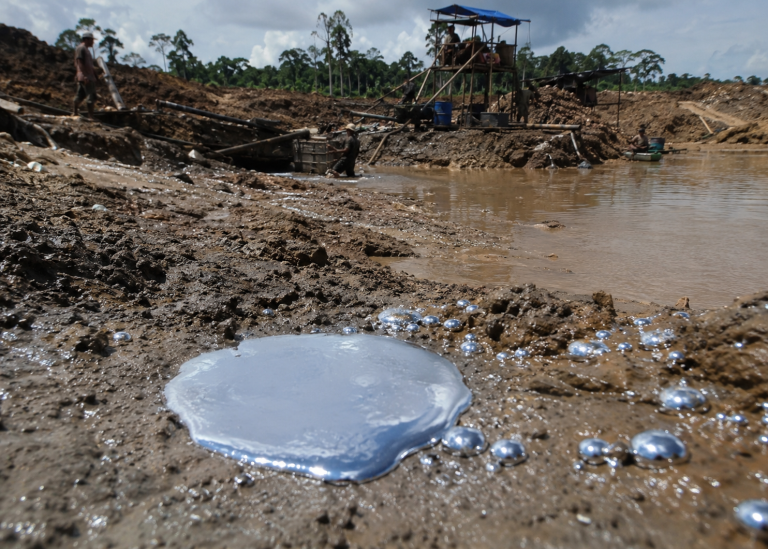 Brasil segue atrasado na construção do plano para eliminar mercúrio da mineração